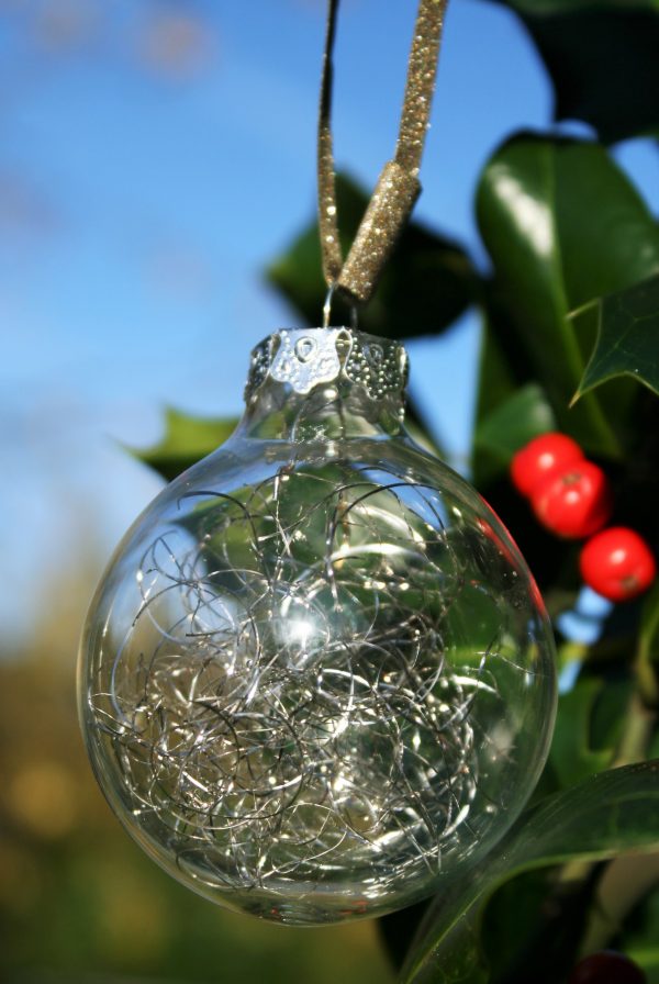 Boule de Noël transparente – Image 3